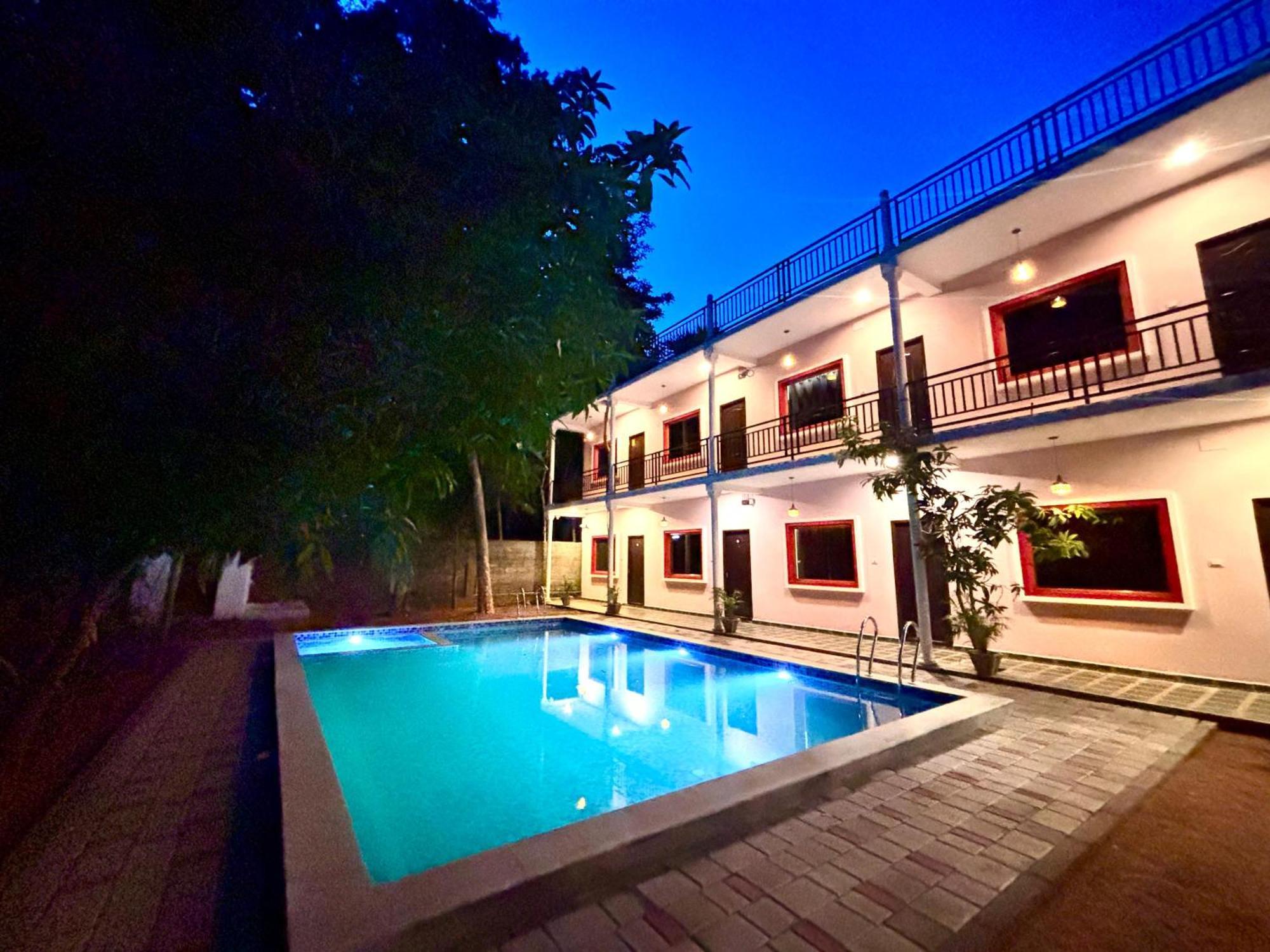 Hotel De Jardin Pondicherry With Swimming Pool Esterno foto